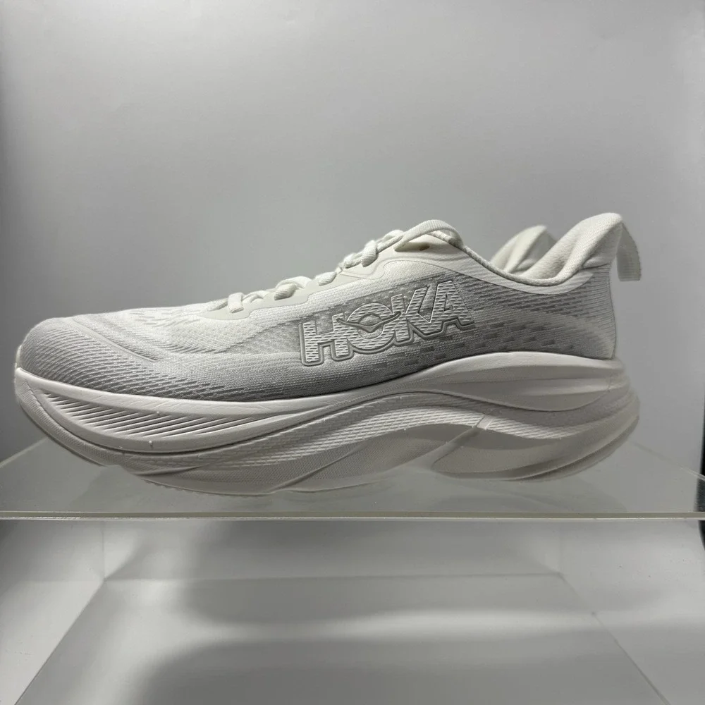 Brand New Hoka One One Skyflow White 1155111 FCG Running Shoes Men's Size 9.5